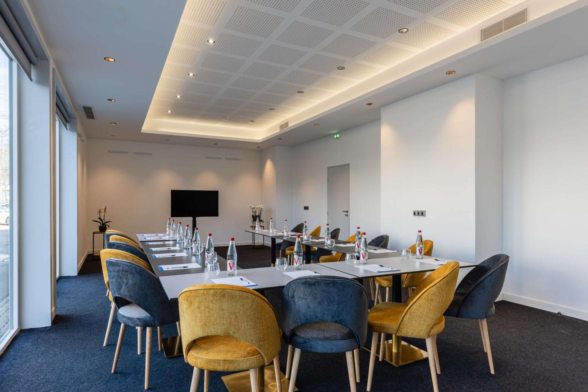 Brit Hotel Privilege Paris Росны-Соус-Боис Экстерьер фото